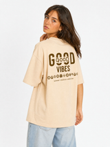 Camiseta Good Vives Beige