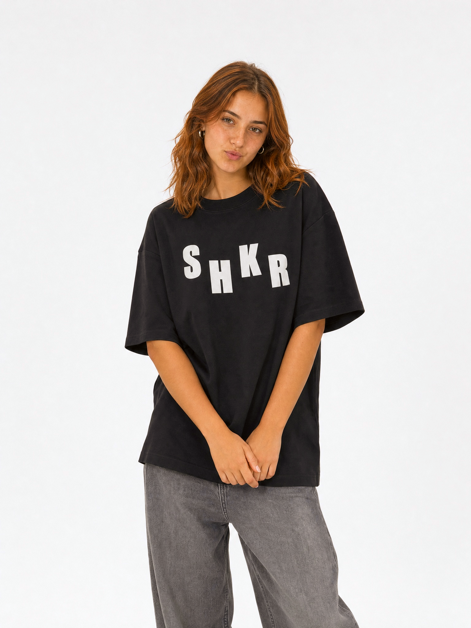 Camiseta SHKR negra
