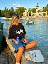 Camiseta SHKR negra